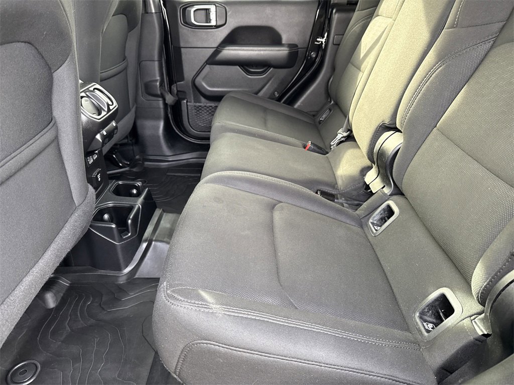 Used 2020 Jeep Gladiator Overland w/ Safety Group image 24