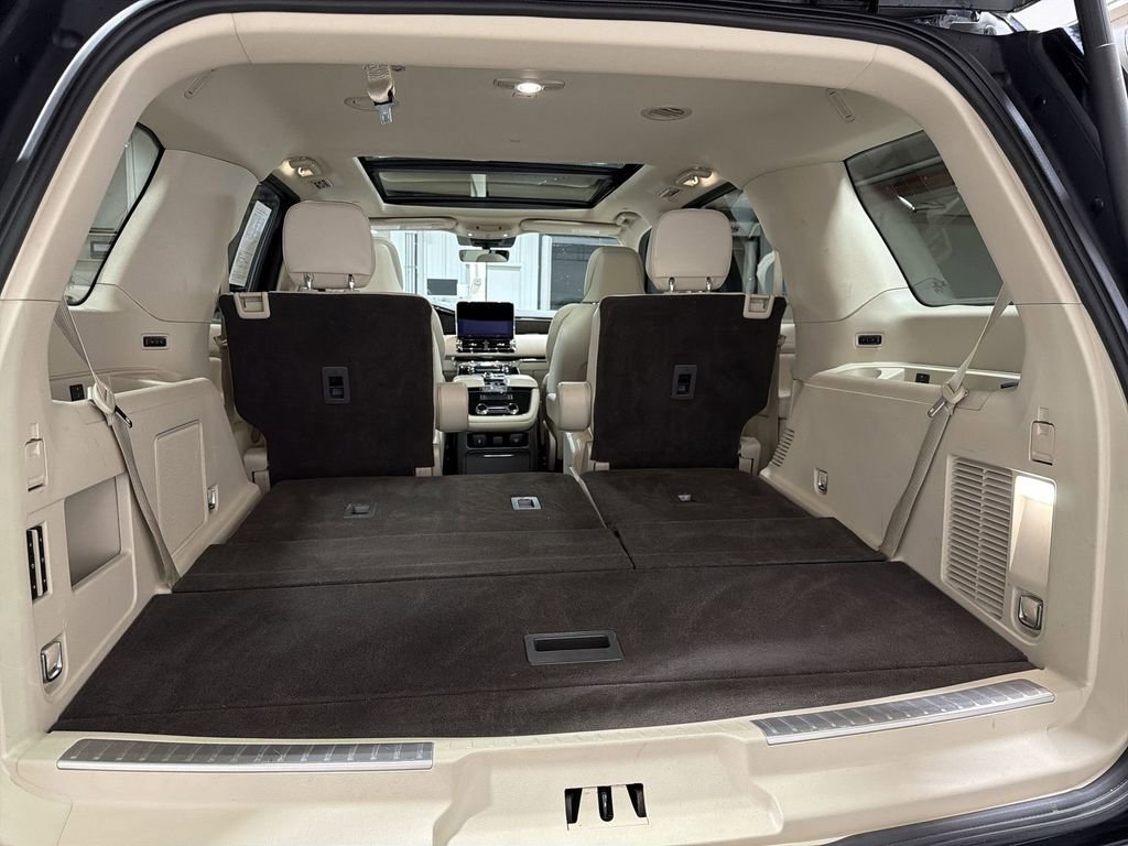 Certified 2021 Lincoln Navigator Reserve image 22