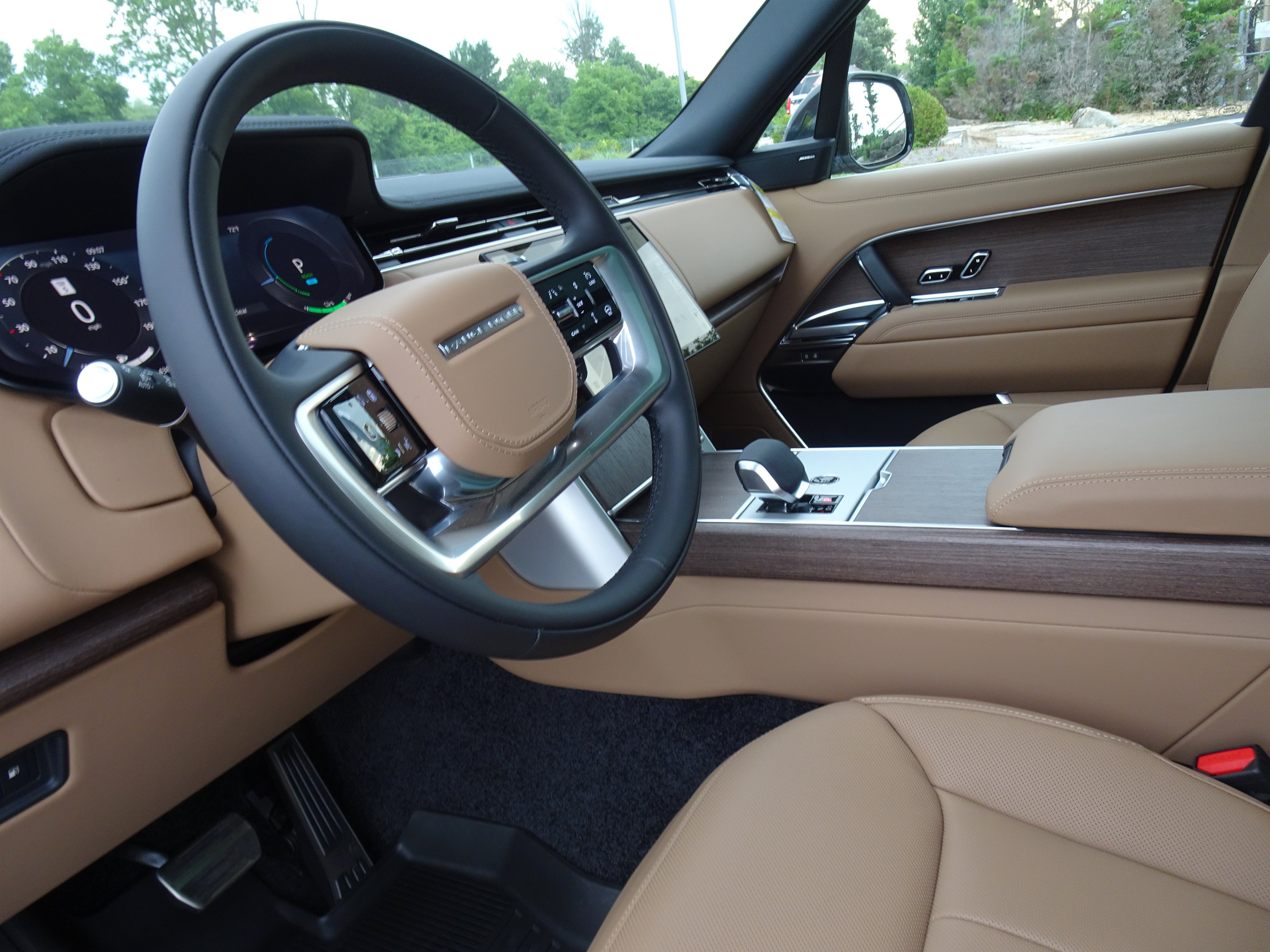 New 2026 Land Rover Range Rover SE AWD/4WD image 15