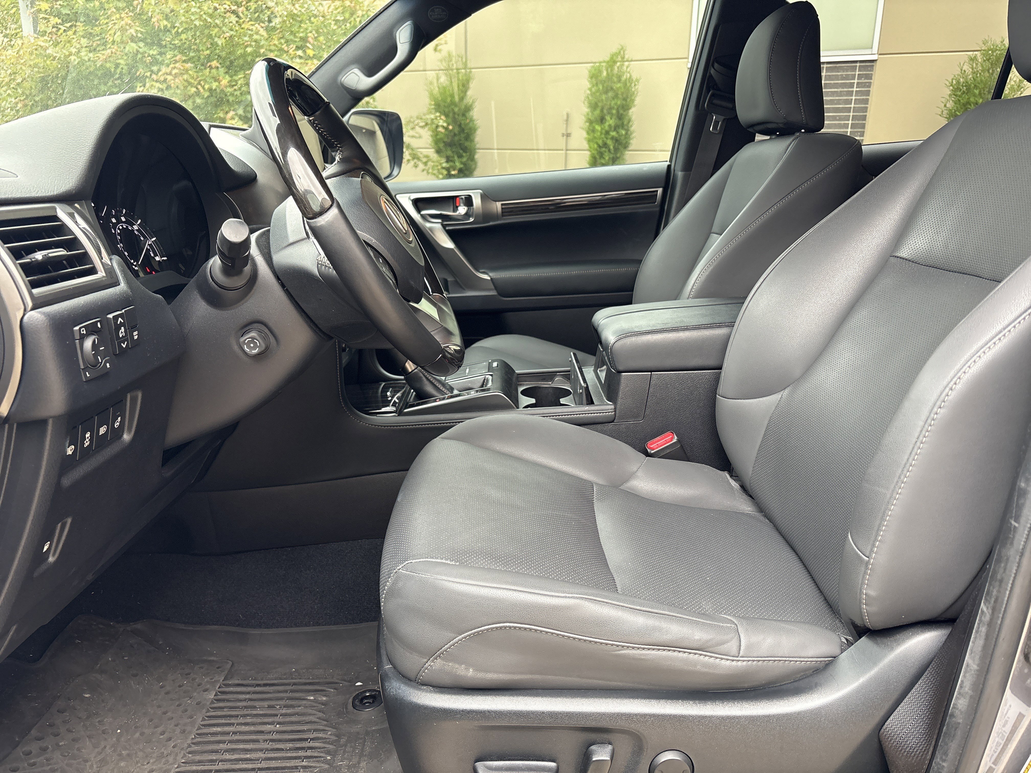 Certified 2023 Lexus GX 460 Premium AWD/4WD image 16