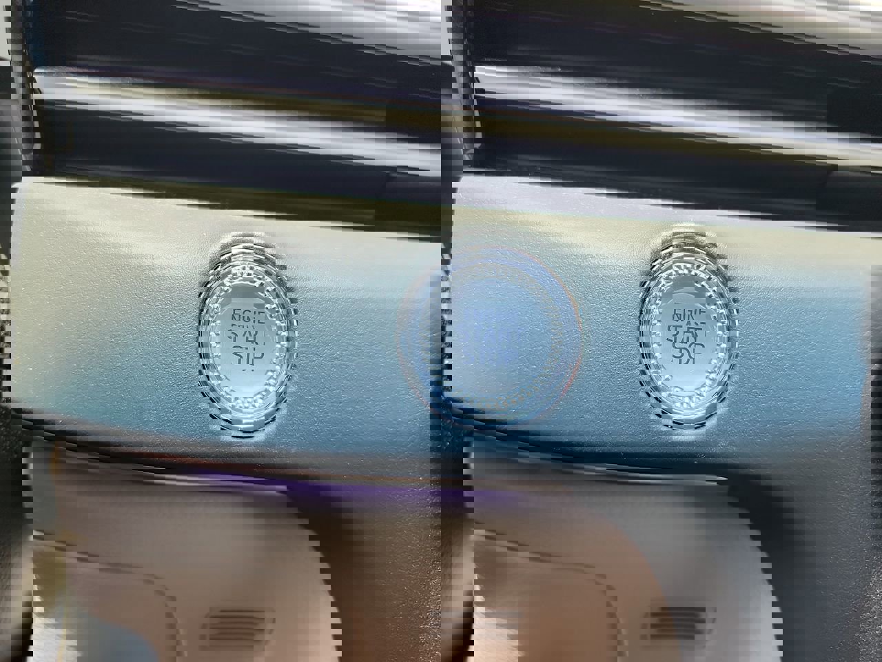 Used 2025 Genesis GV80 2.5T Prestige AWD/4WD image 28