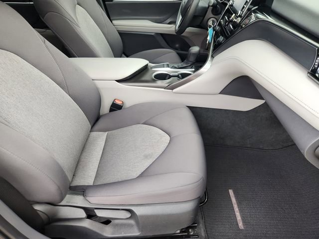 Certified 2022 Toyota Camry LE image 13
