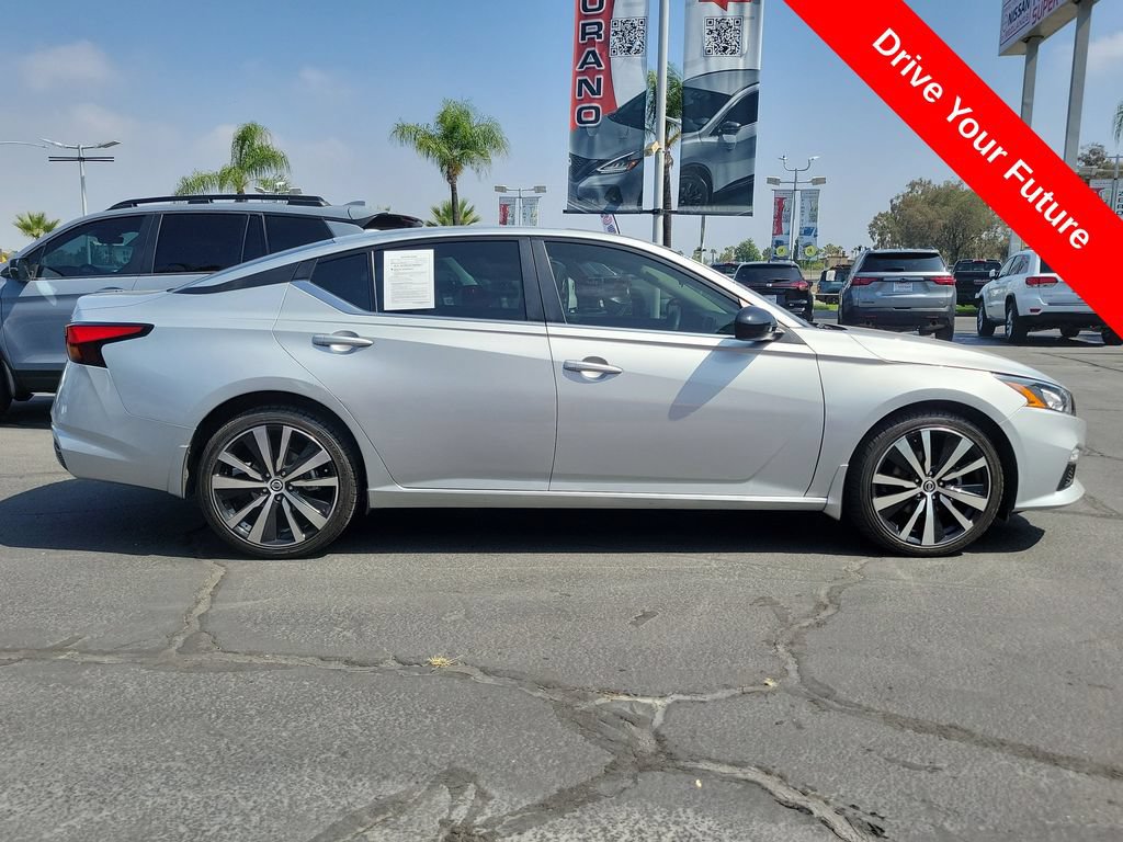 Used 2022 Nissan Altima 2.5 SR AWD/4WD image 36