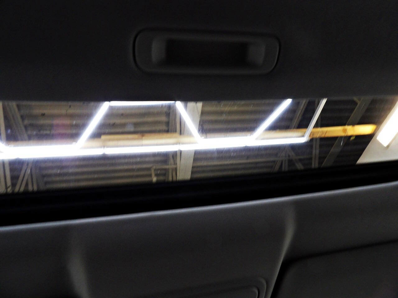 Used 2011 Honda CR-V EX-L image 17