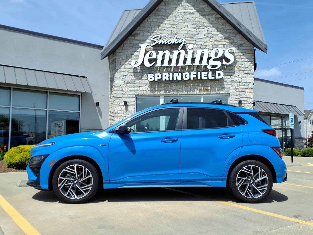 Used 2022 Hyundai Kona N Line w/ Tech Package AWD/4WD image 2
