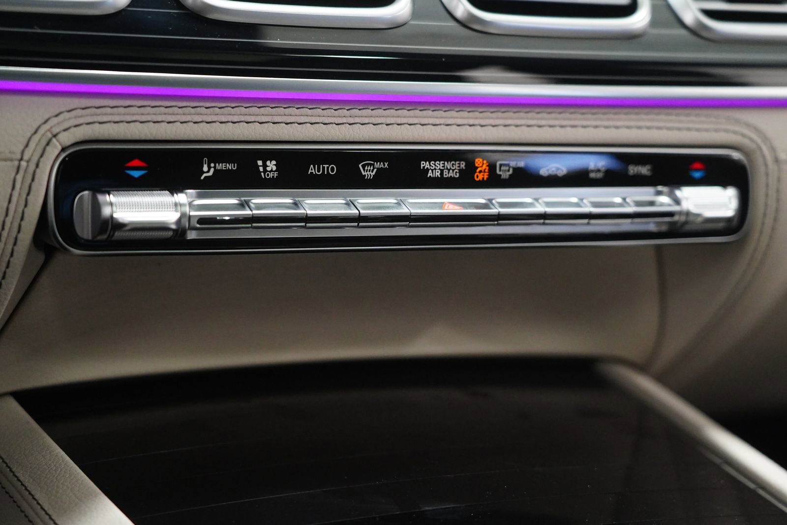 New 2026 Mercedes-Benz GLE 53 AMG 4MATIC Coupe image 31