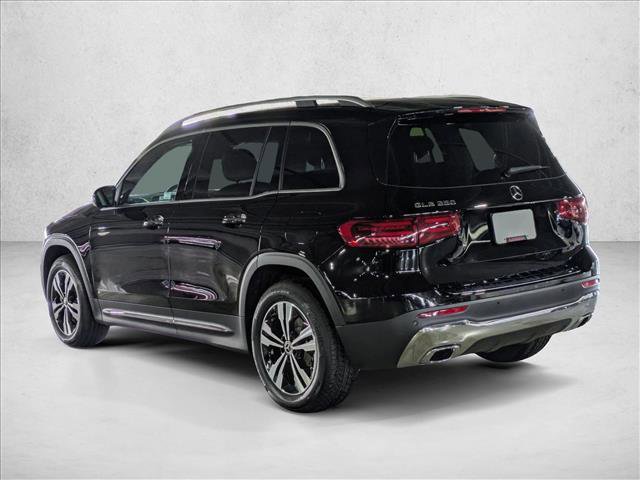 Certified 2025 Mercedes-Benz GLB 250 image 8