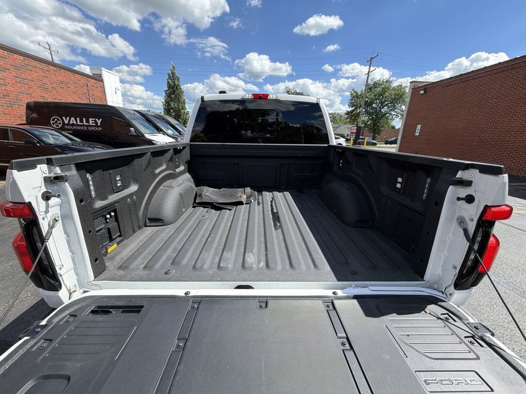 Used 2024 Ford F150 Lightning Platinum AWD/4WD image 21