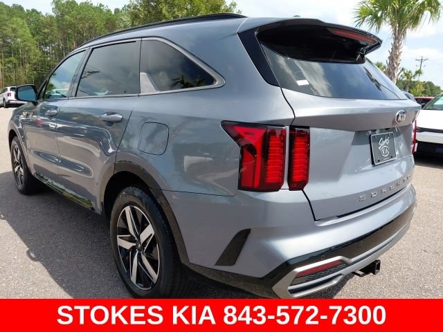 Used 2021 Kia Sorento EX w/ Panoramic Sunroof Package FWD image 7