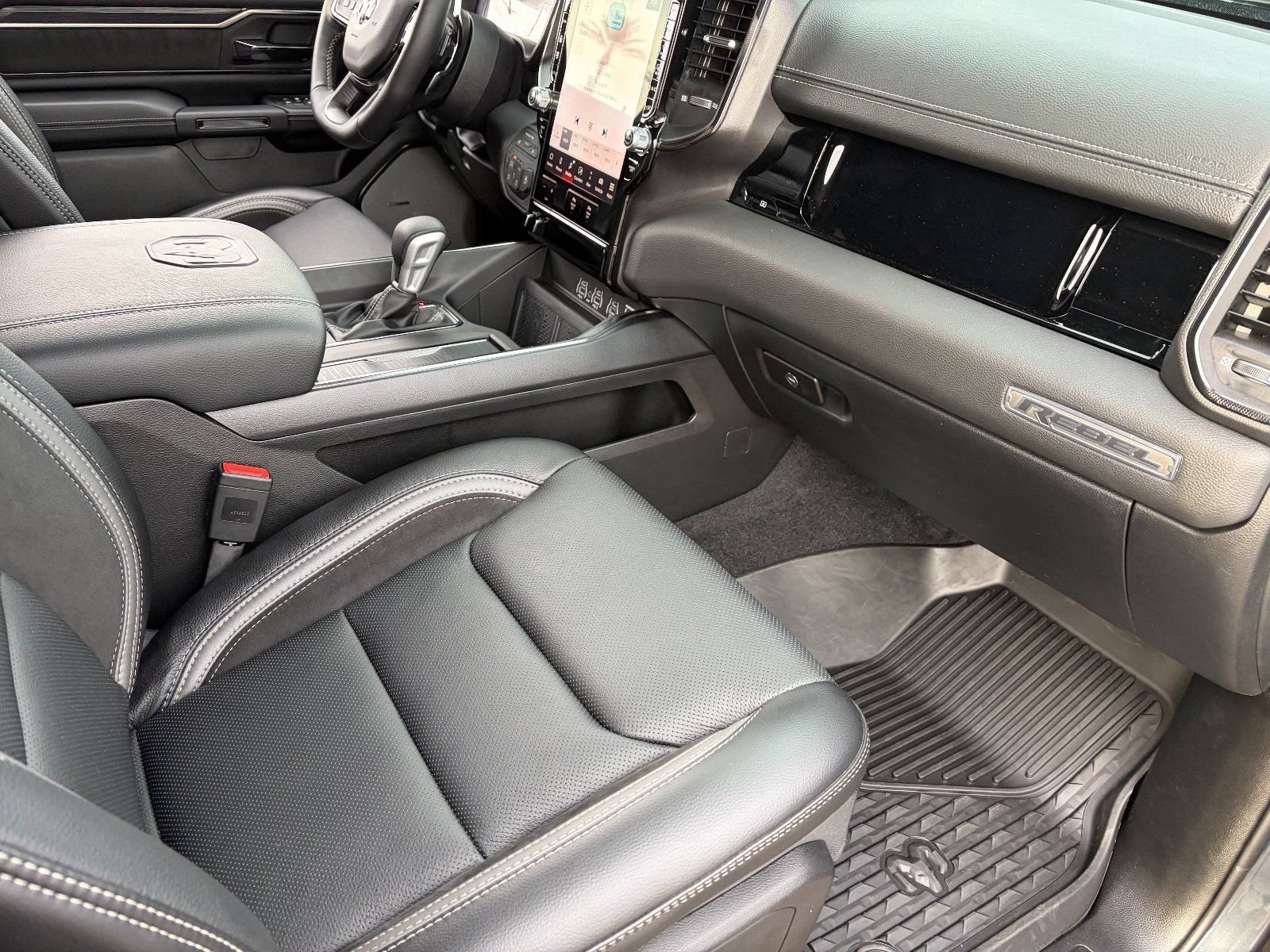 Used 2026 RAM 1500 Rebel w/ G/T Package AWD/4WD image 13