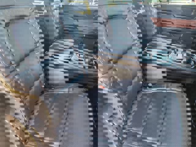 Used 2019 Lincoln Navigator L Reserve image 22