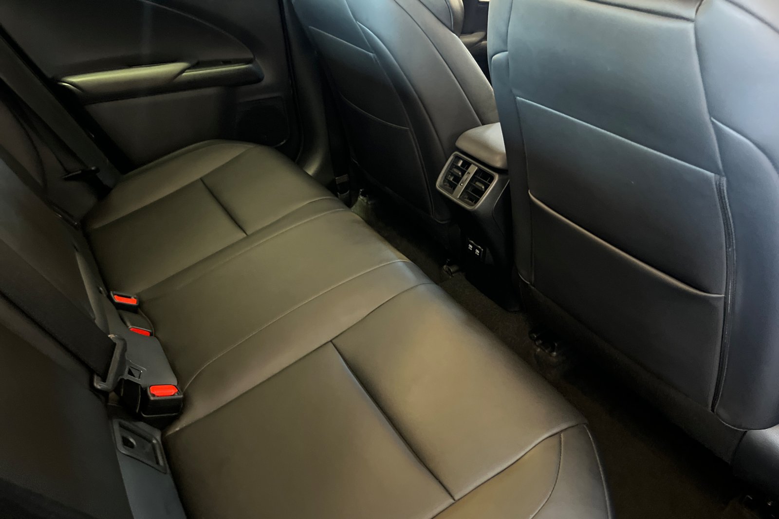 Used 2019 Lexus UX 250h F Sport w/ F Sport Premium Package AWD/4WD image 33
