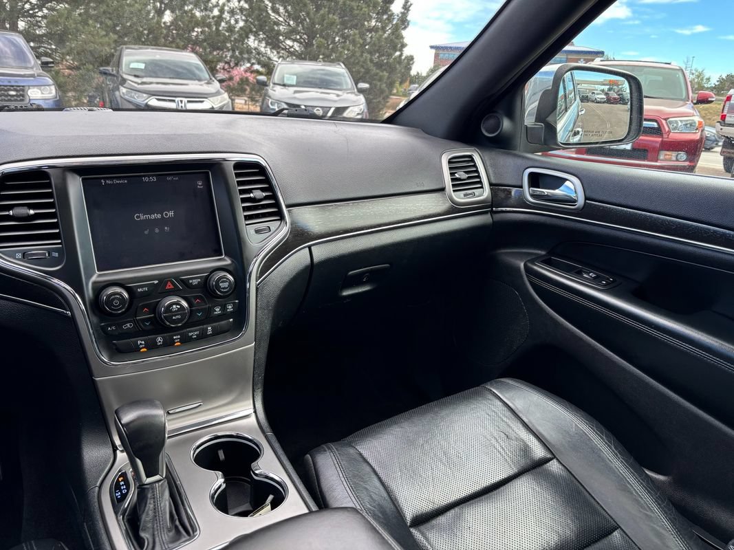 Used 2018 Jeep Grand Cherokee Limited w/ Luxury Group II AWD/4WD image 13