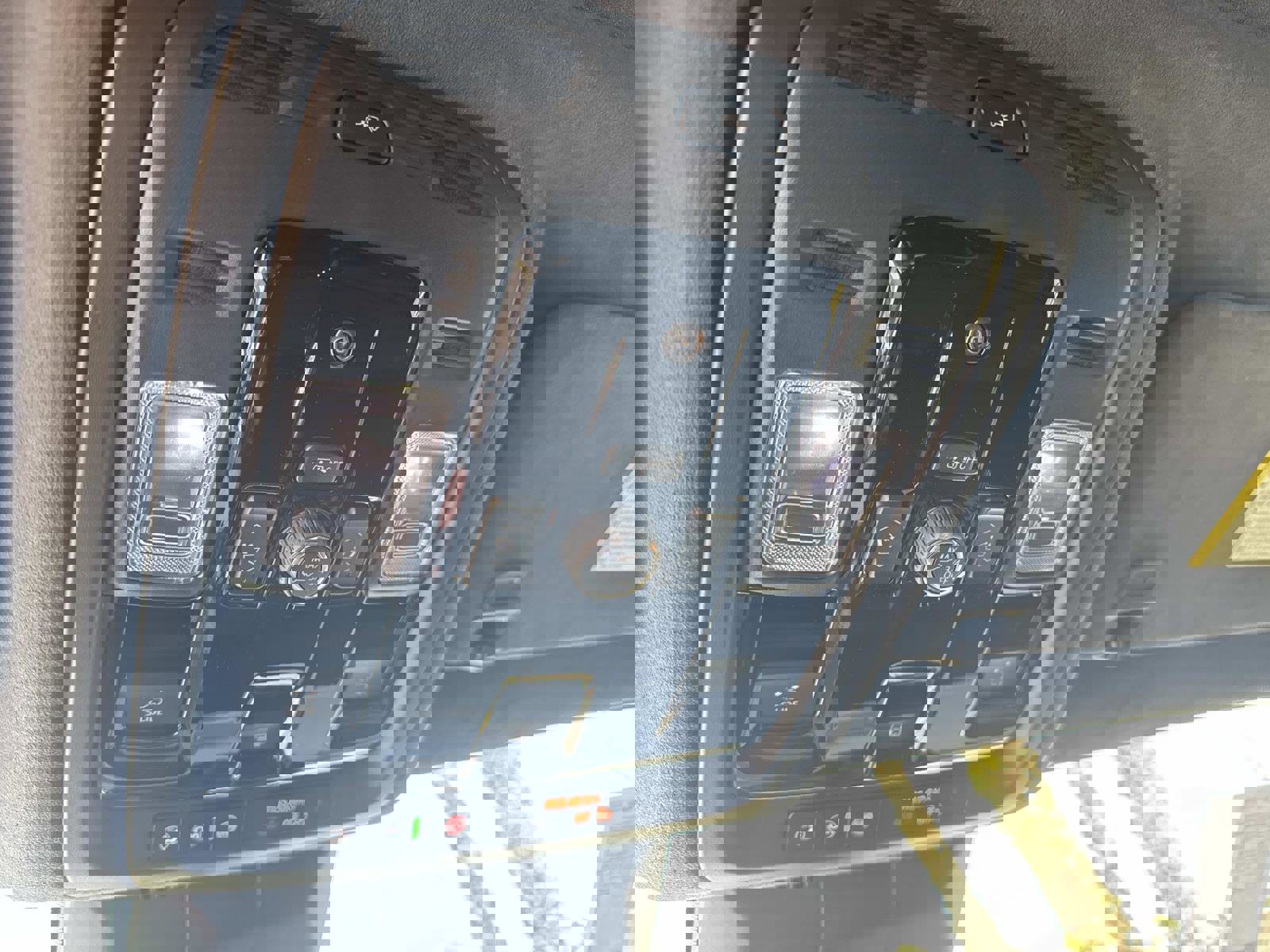 New 2025 Cadillac Escalade Sport Platinum w/ LPO, Floor Liner Package image 37