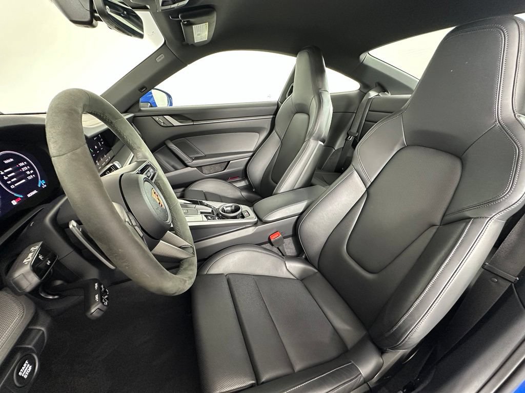 Certified 2025 Porsche 911 Carrera S RWD image 5
