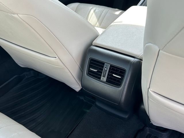 Used 2020 Honda Accord EX-L image 16