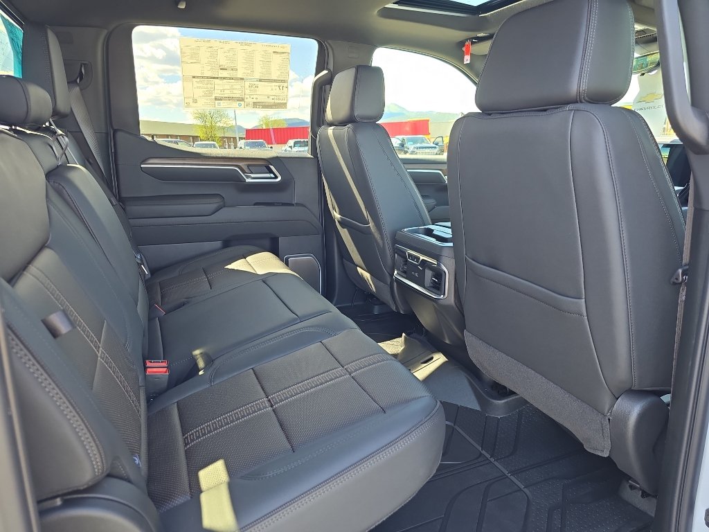 New 2026 Chevrolet Silverado 1500 High Country AWD/4WD image 25