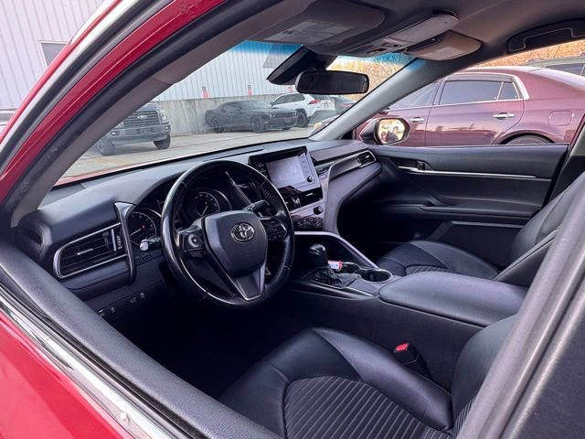 Used 2021 Toyota Camry SE image 15
