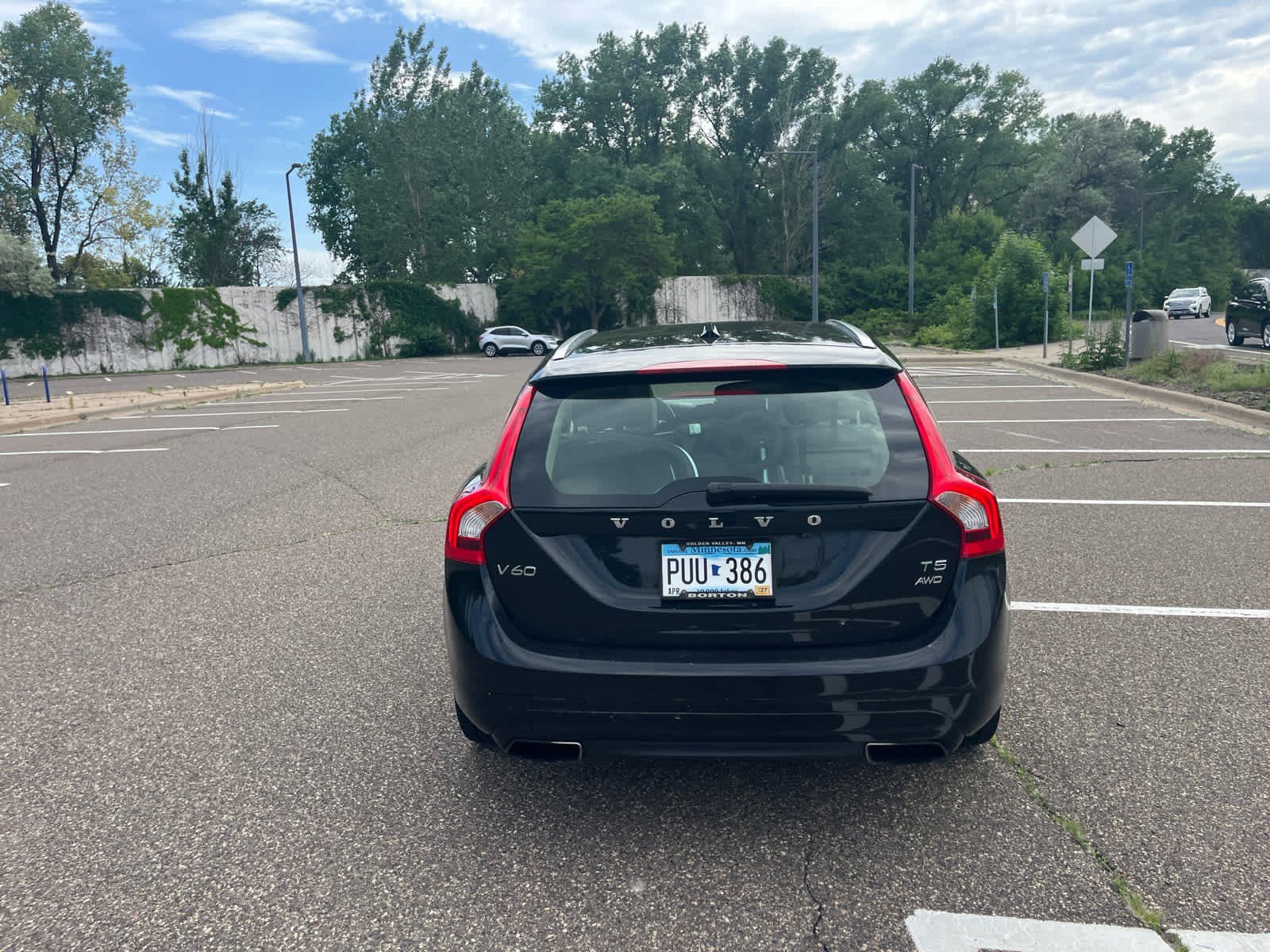 Used 2015 Volvo V60 T5 Premier Plus AWD/4WD image 4