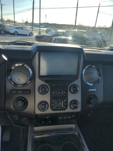 Used 2016 Ford F350 Lariat w/ Lariat Ultimate Package image 23