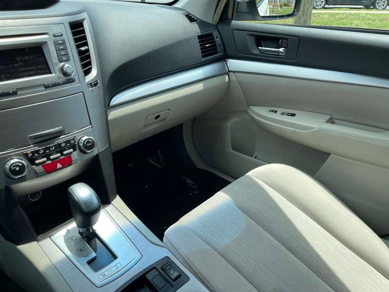Used 2014 Subaru Outback 2.5i Premium AWD/4WD image 73