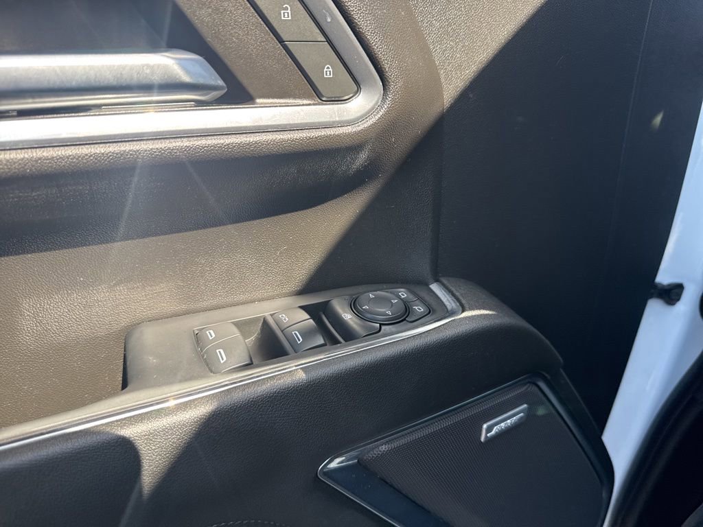 Used 2024 GMC Sierra 1500 Elevation w/ Elevation Premium Package image 6