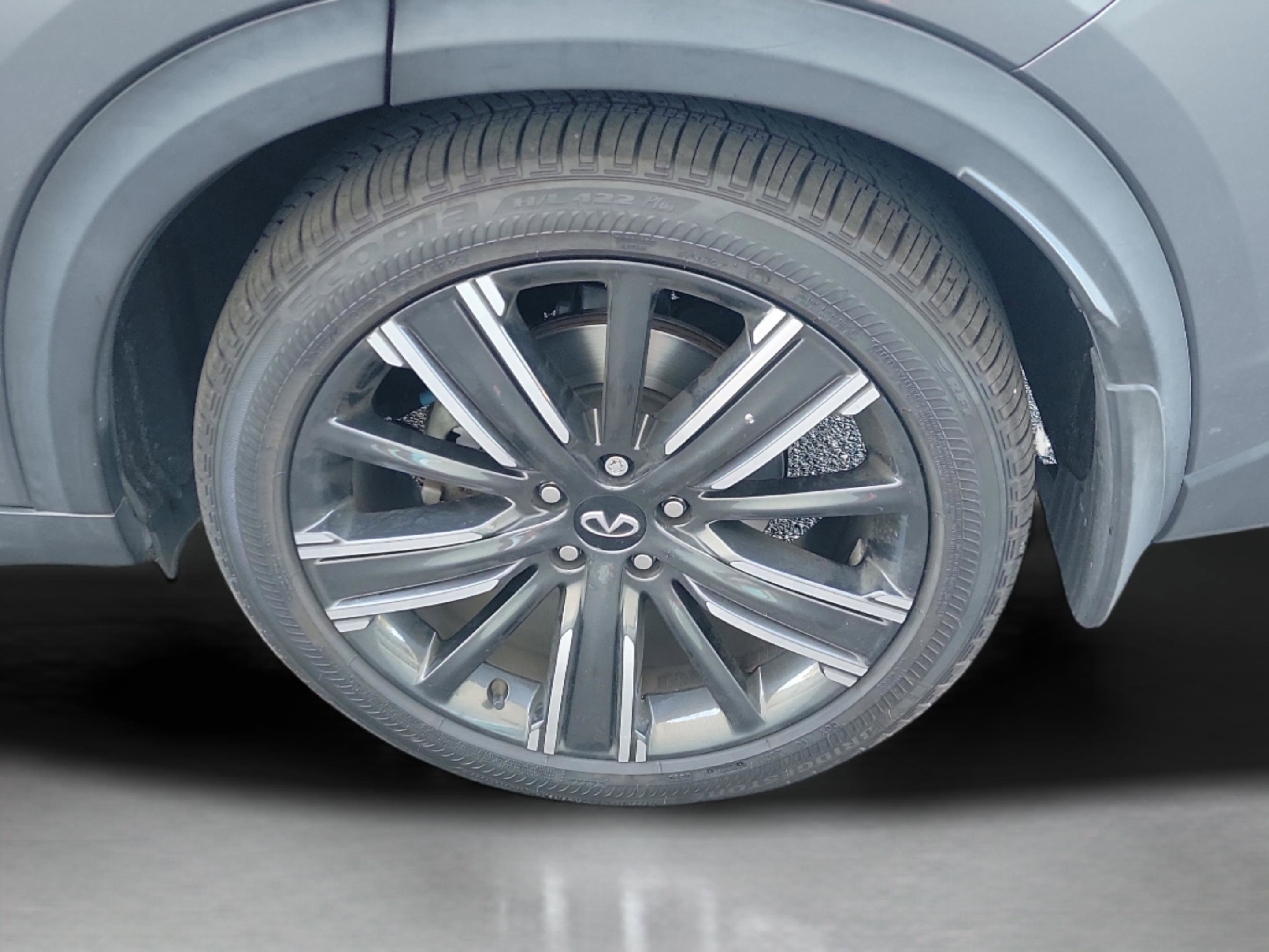 Used 2021 INFINITI QX50 Luxe w/ Appearance Package image 31