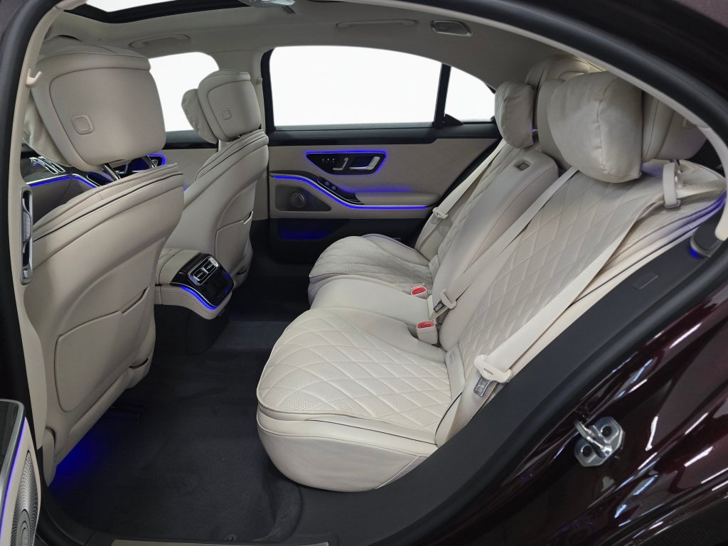 New 2026 Mercedes-Benz S 500 4MATIC image 17