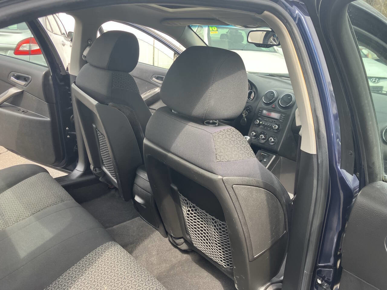 Used 2009 Pontiac G6 Sedan w/ Sun And Sound Package image 30