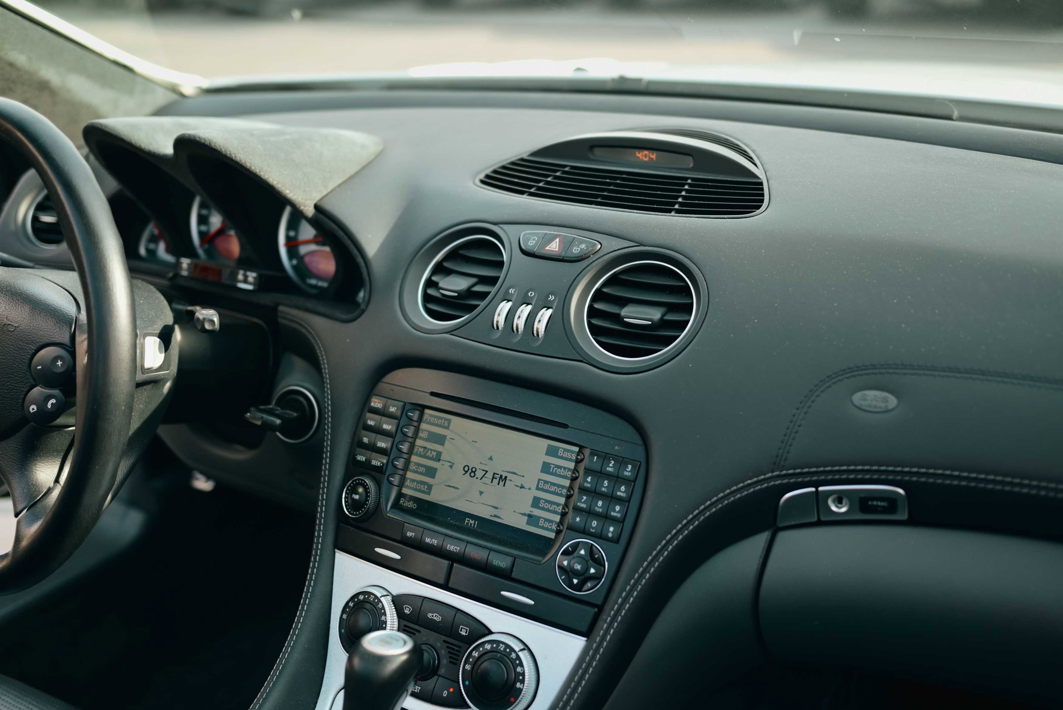 Used 2005 Mercedes-Benz SL 65 AMG image 15