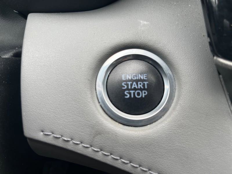 Used 2021 Toyota Highlander XLE image 20