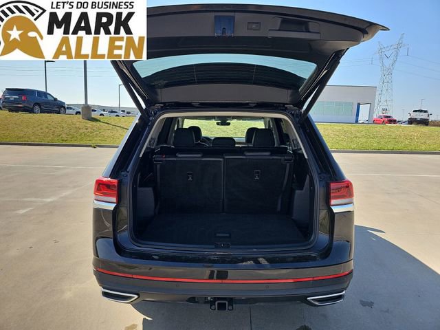 Used 2025 Volkswagen Atlas SE image 25