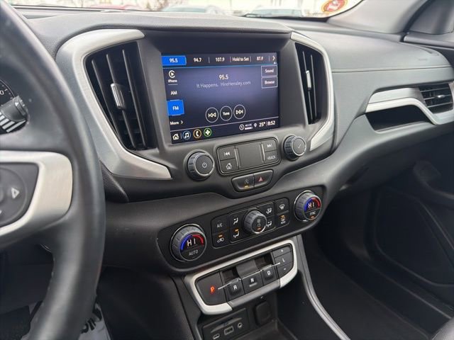 Used 2023 GMC Terrain SLT image 44
