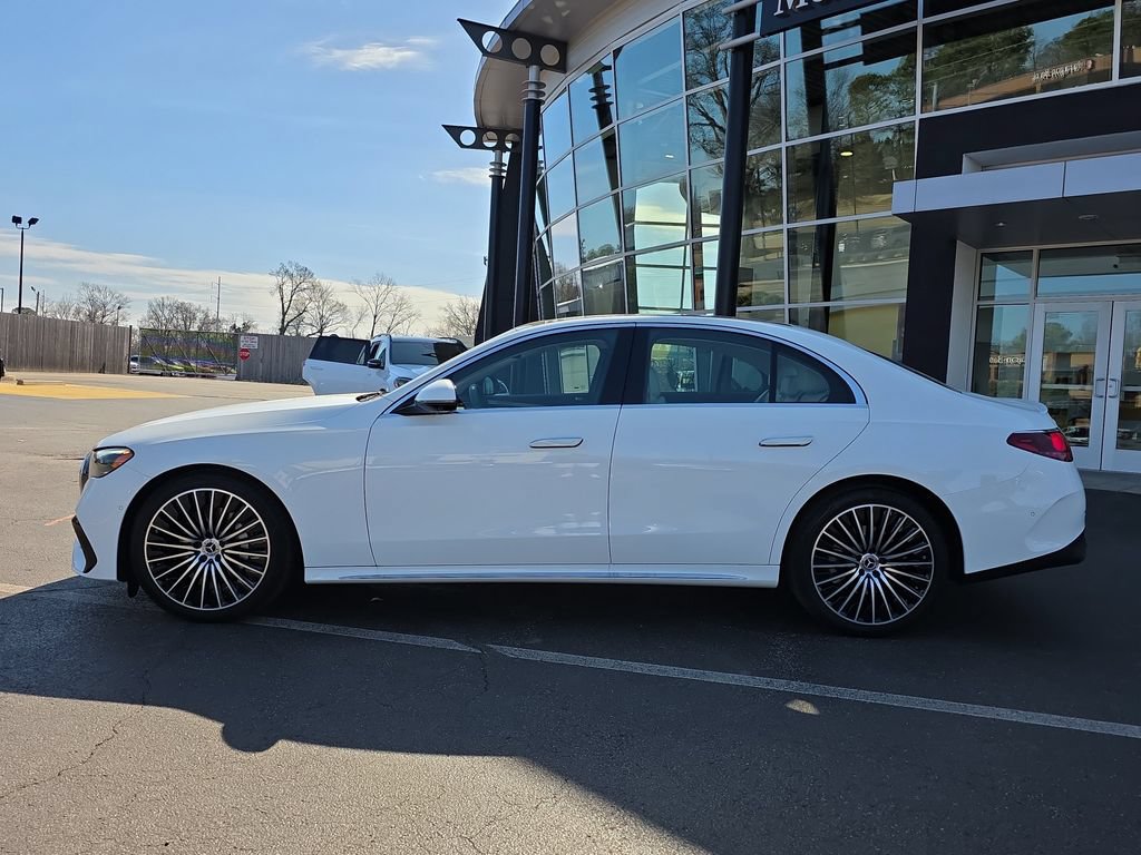 New 2026 Mercedes-Benz E 350 4MATIC Sedan image 2