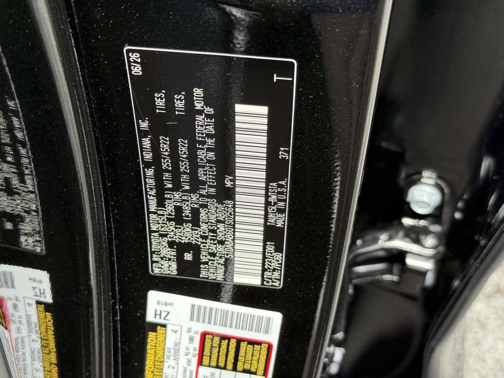 Used 2026 Lexus TX 500h AWD w/ Technology Package image 20