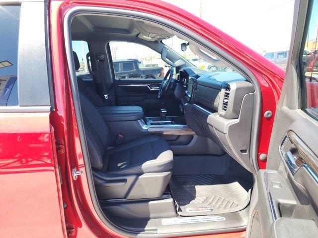Used 2024 Chevrolet Silverado 1500 RST w/ Z71 Off-Road Package AWD/4WD image 32