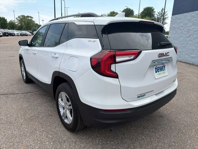Used 2023 GMC Terrain SLE w/ Driver Convenience Package AWD/4WD image 3