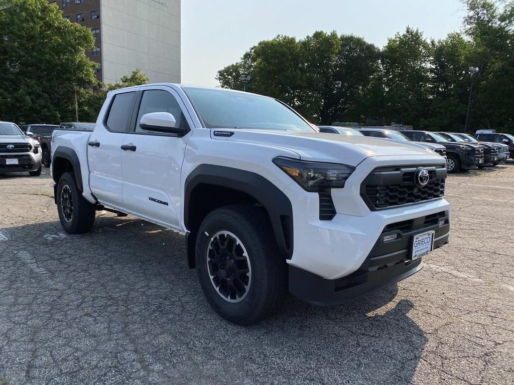 New 2026 Toyota Tacoma TRD Off-Road w/ TRD Off Road Upgrade Package AWD/4WD image 1
