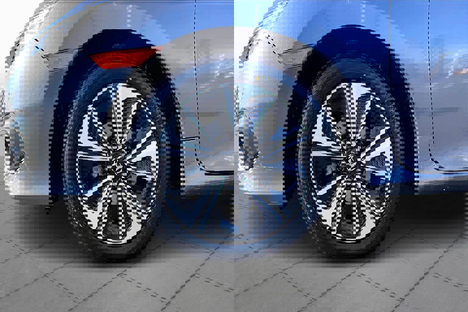 Used 2018 Honda Civic EX-T image 10