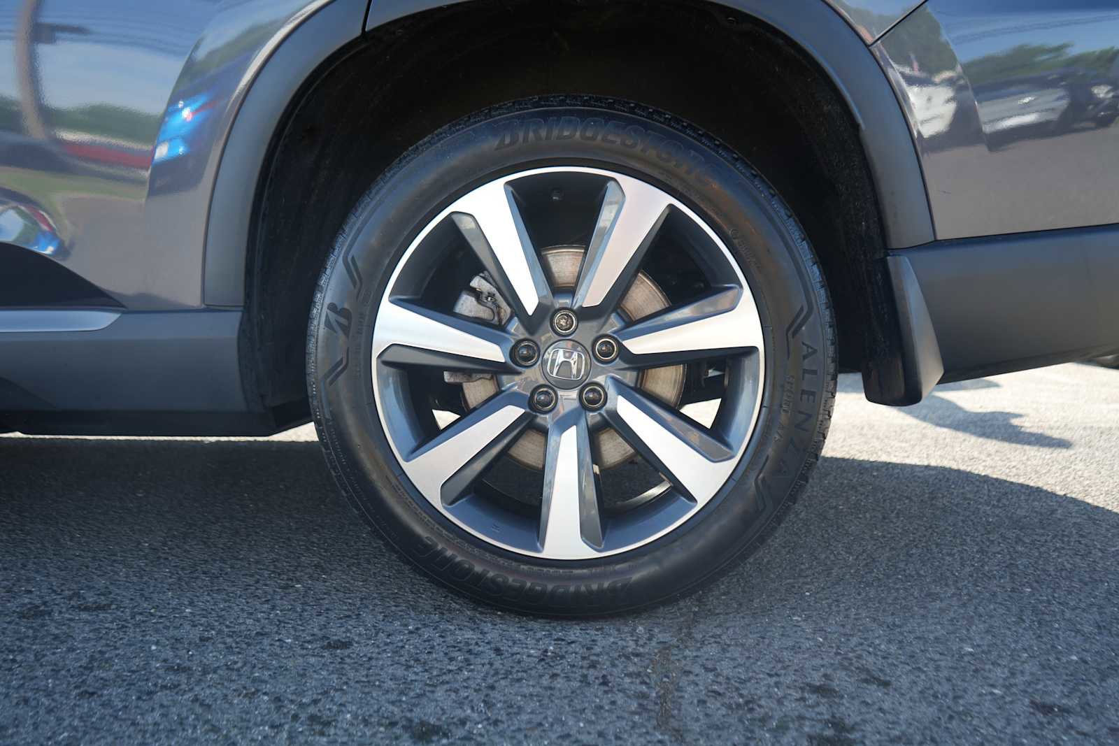 Used 2023 Honda Pilot Elite image 11