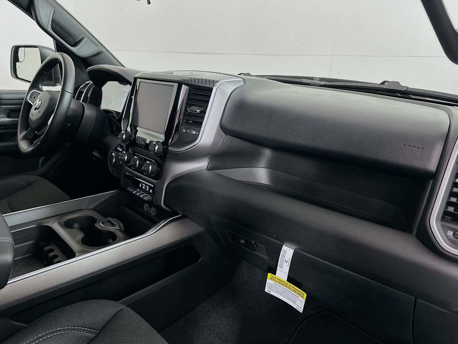 New 2026 RAM 1500 Express AWD/4WD image 27