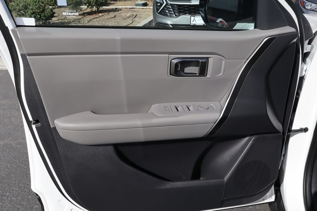 Used 2027 Kia Seltos S FWD image 17