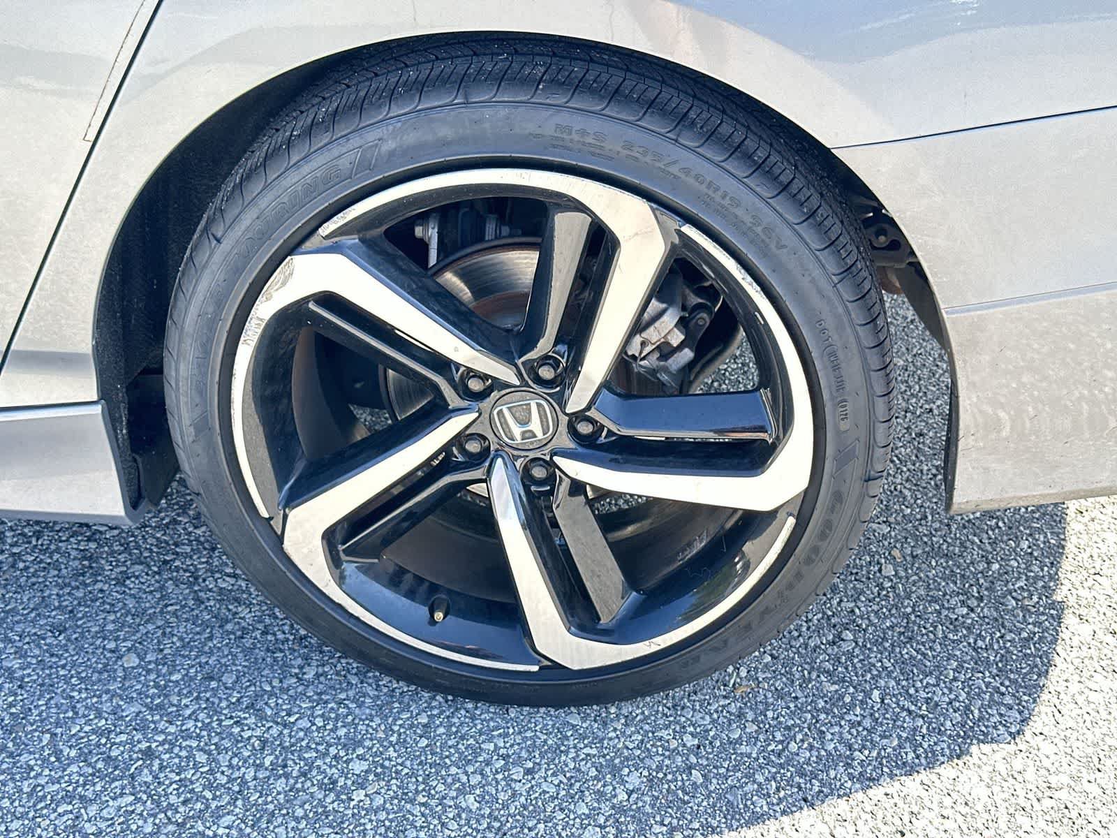 Used 2020 Honda Accord Sport image 12