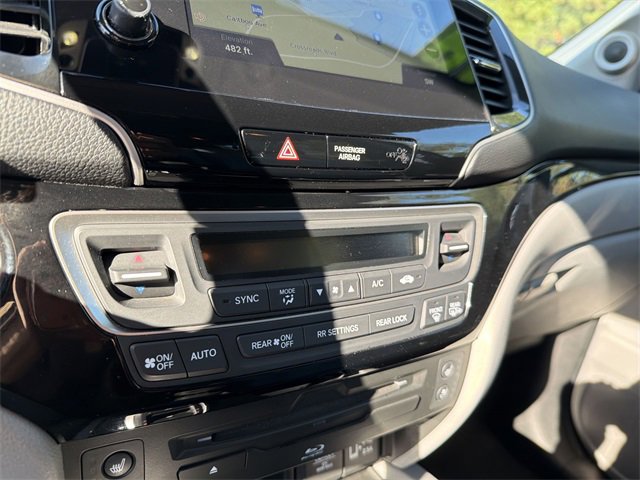 Used 2019 Honda Pilot Elite image 19