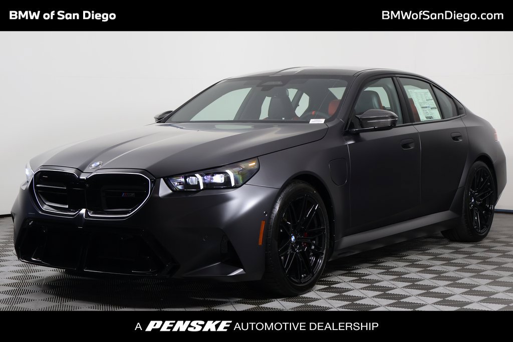New 2027 BMW M5 w/ Carbon Package AWD/4WD image 1