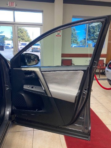 Used 2014 Toyota RAV4 XLE image 13