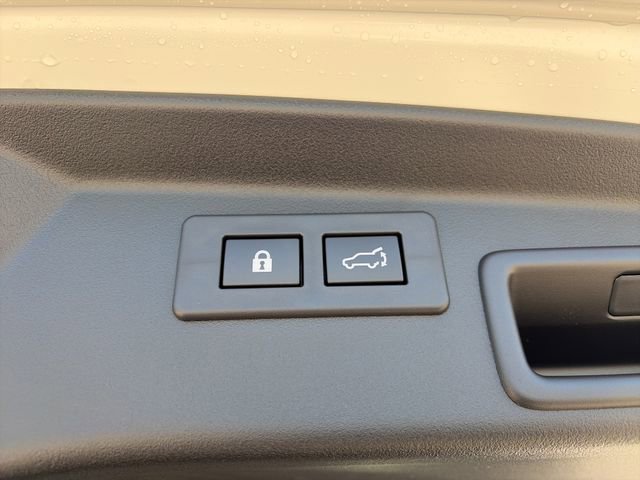New 2026 Subaru Outback Limited AWD/4WD image 21