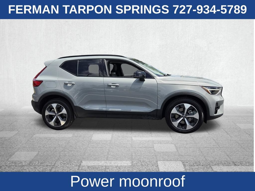 Certified 2026 Volvo XC40 B5 Plus AWD/4WD image 12