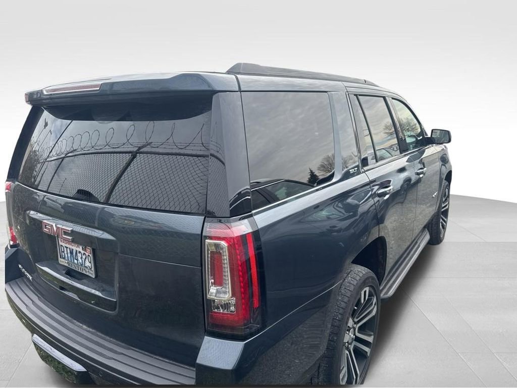 Used 2019 GMC Yukon SLT w/ Graphite Edition image 7