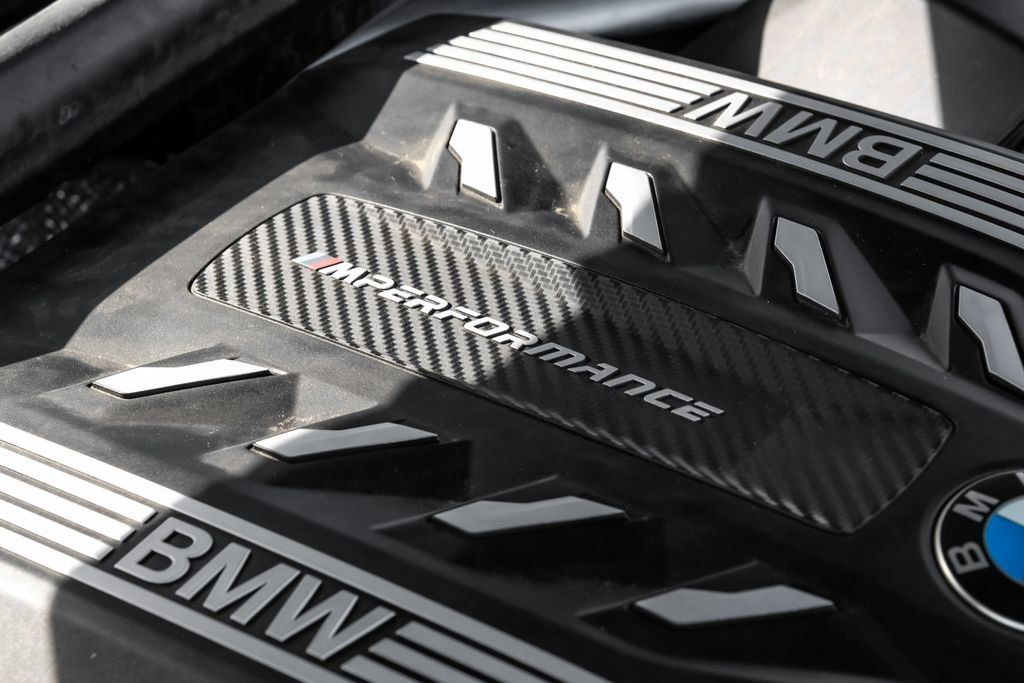 Used 2022 BMW X5 M50i w/ Executive Package image 62